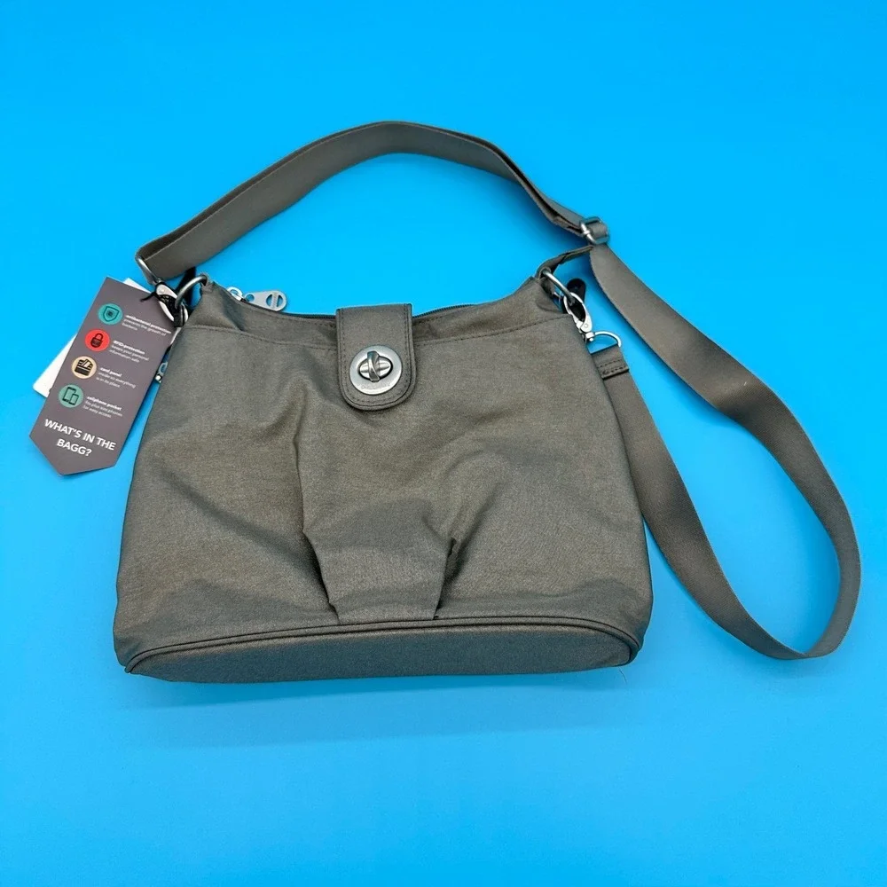 Baggallini Sorrento RFID Hobo Bag Gray‎ Nylon Adjustable Strap Zip Closure